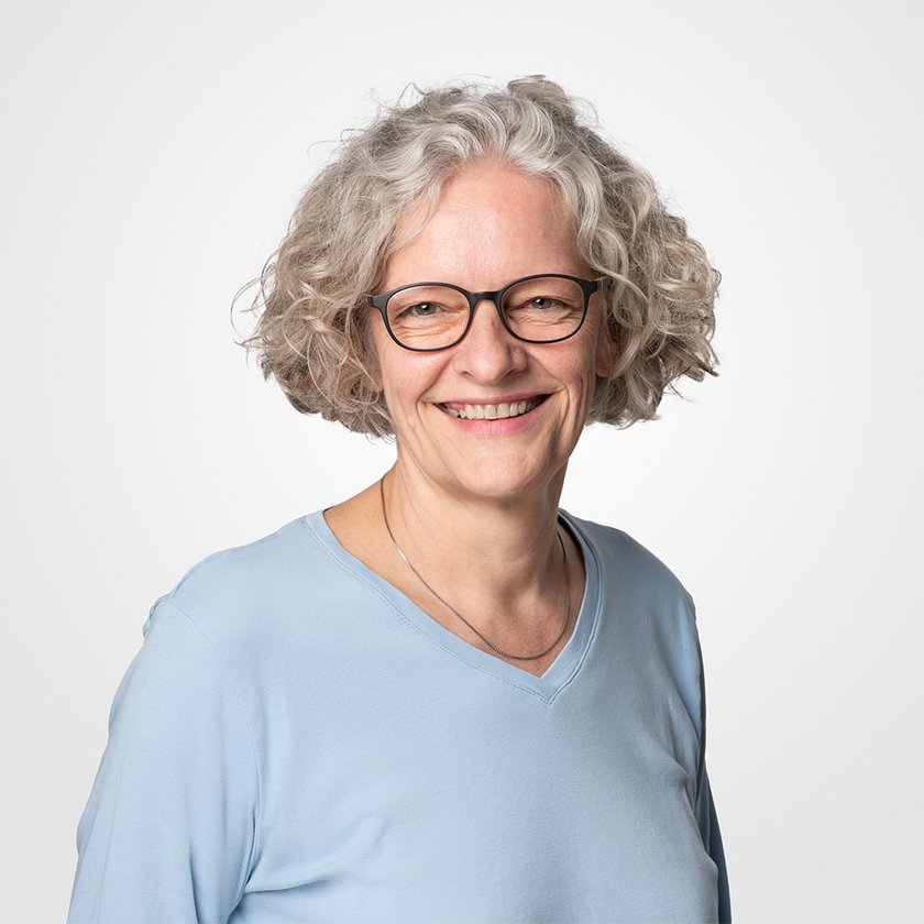 Pia Lack, Applikationsverantwortliche